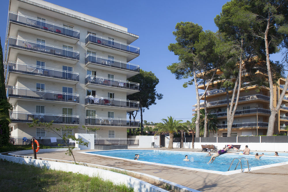 Apartamentos Intersalou Priorat Extérieur photo
